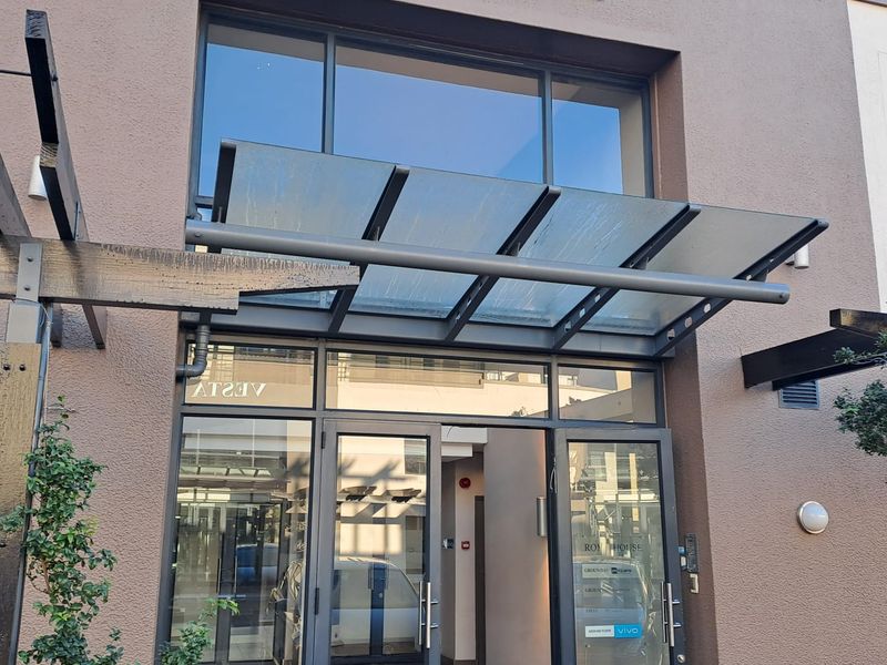 Ground floor Office Space to Let in Century City - Photo 2