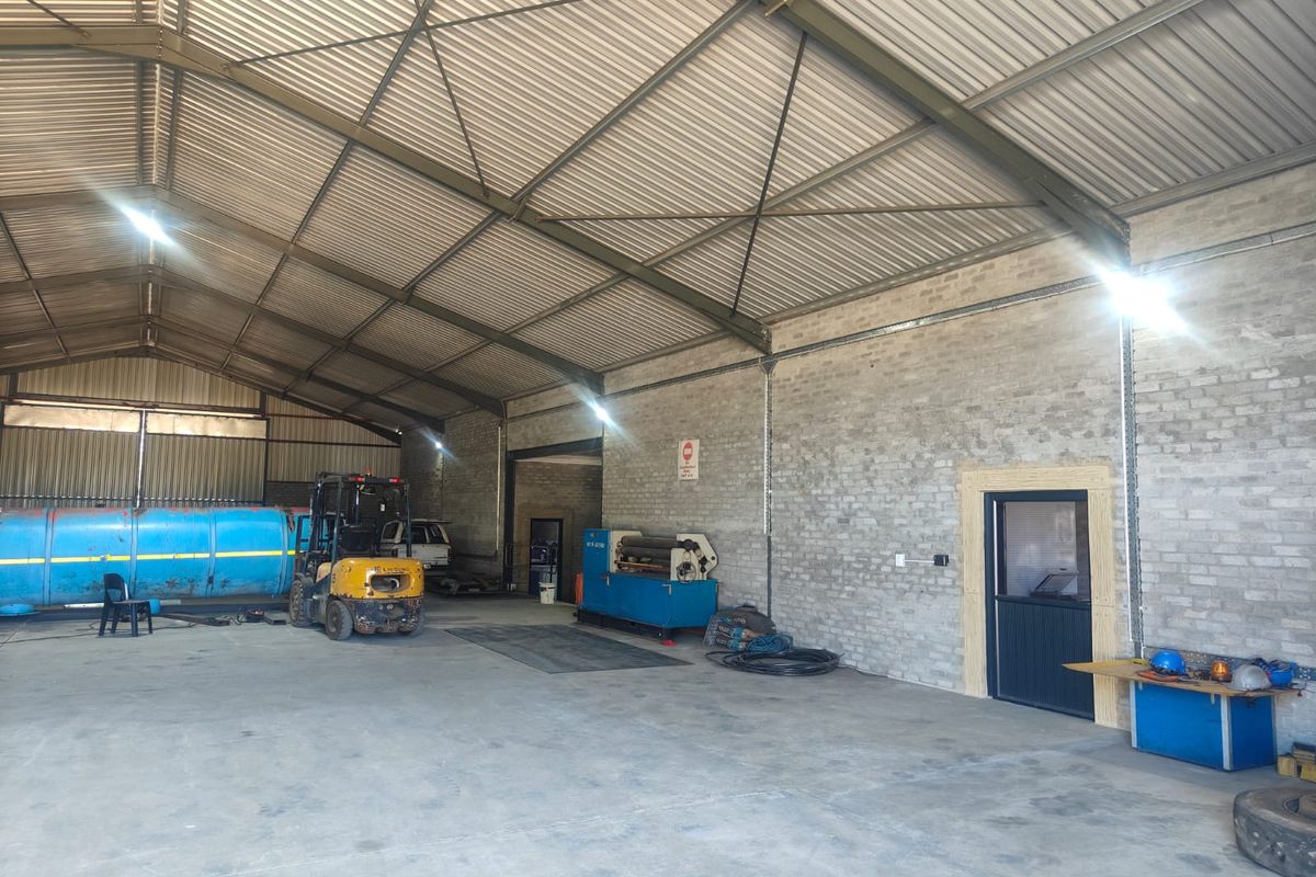 Prime Mixed-Use/Industrial Plot – Endless Potential - Photo 3