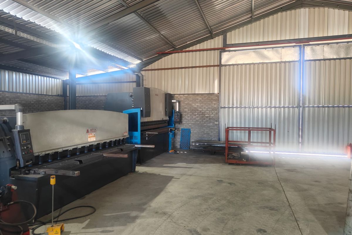 Prime Mixed-Use/Industrial Plot – Endless Potential - Photo 5