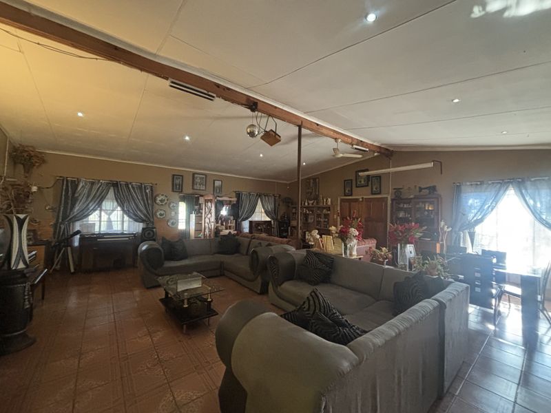 Small Holding For Sale - Photo 7