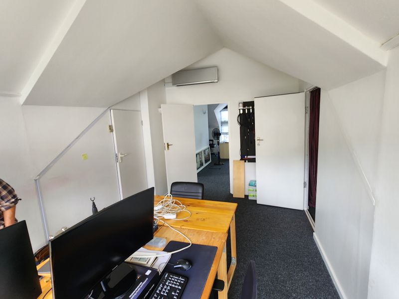 LOFT OFFICE | MODERN & LIGHT | WESTLAKE SQUARE - Photo 6