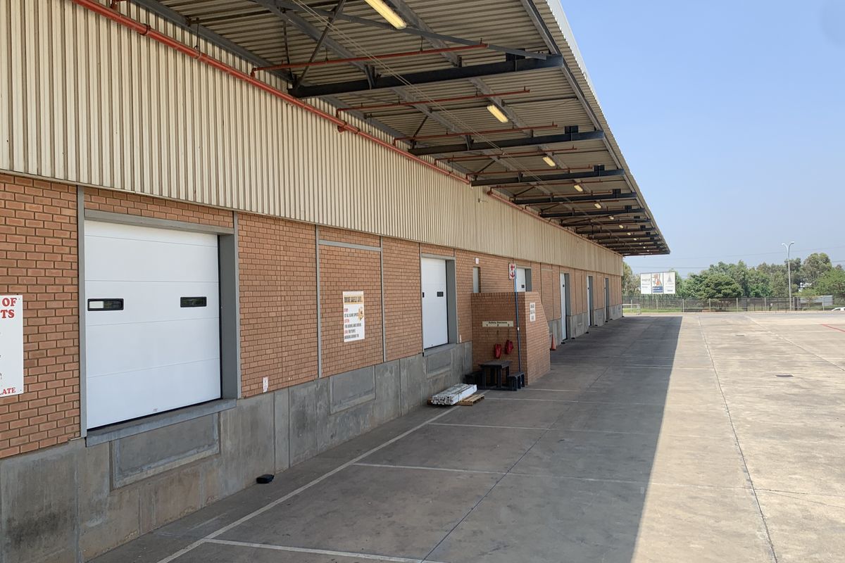 Industrial facility to let in Gosforth Park - Photo 3