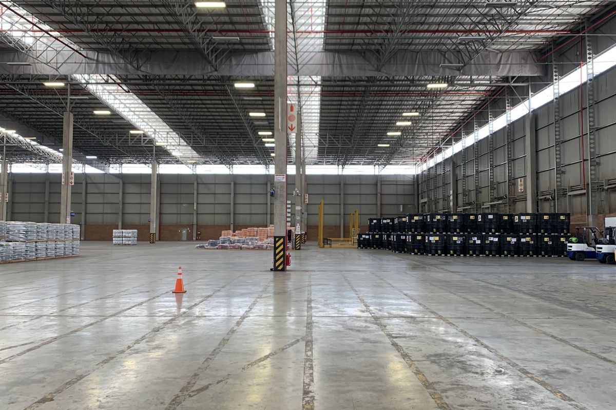 Industrial facility to let in Gosforth Park - Photo 4