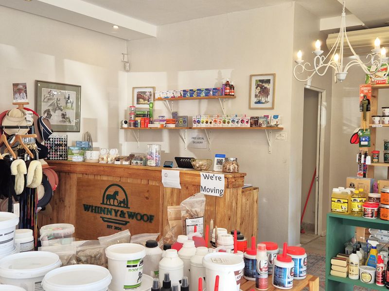 CORNER RETAIL POSITION AT VICTORIA MALL | HOUT BAY | PRIME RETAIL - Photo 3