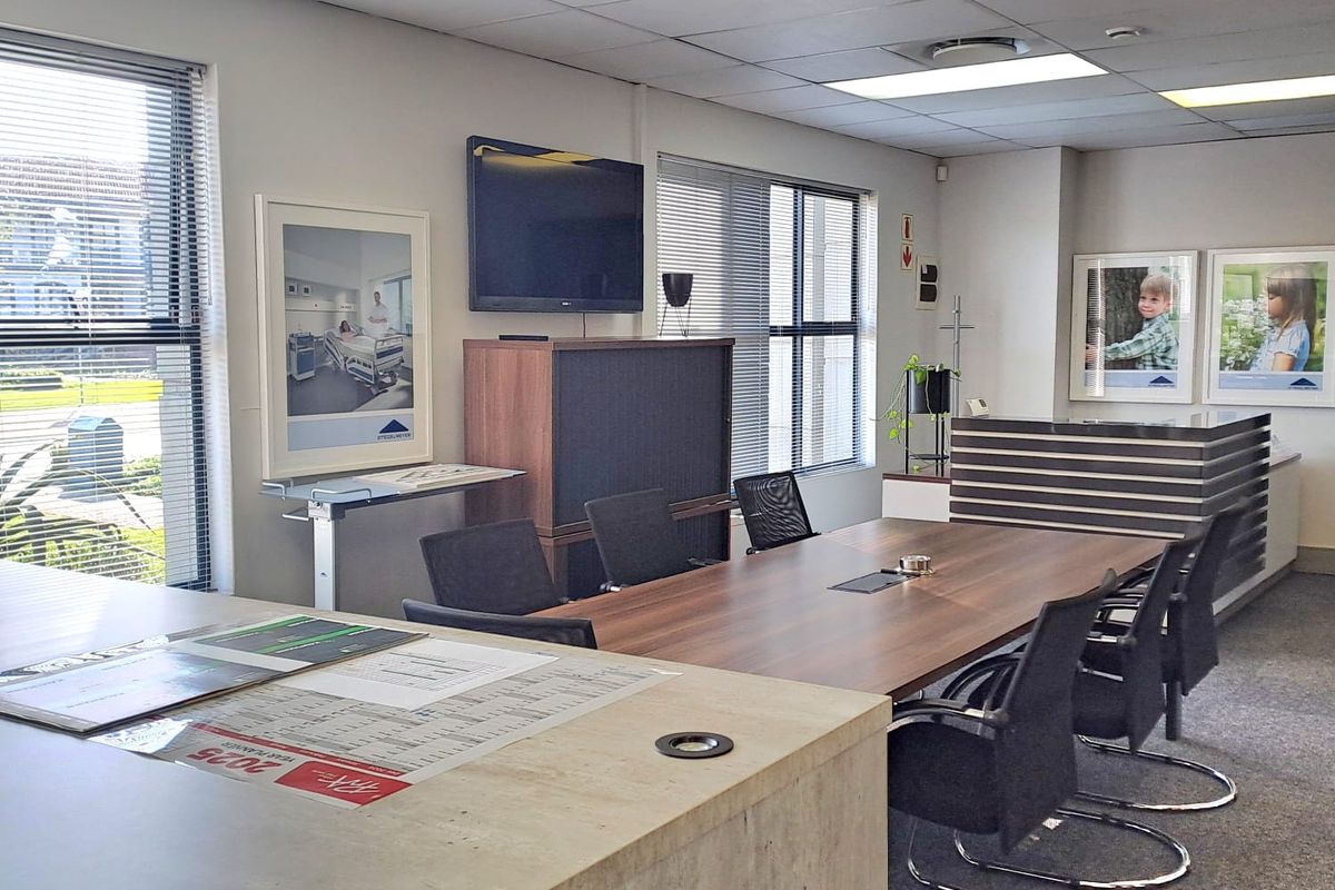 Ground Floor 108m2 Office Space to Let in Century City - Photo 5