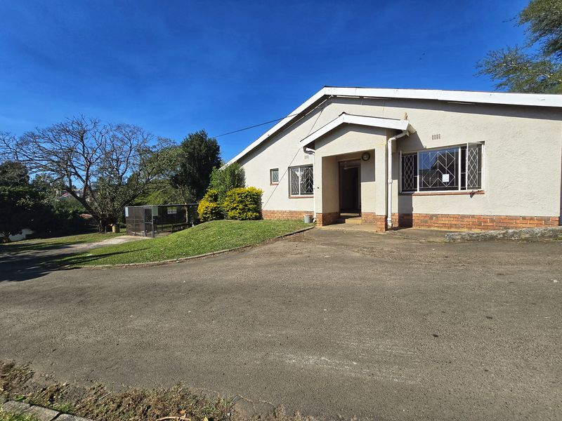 Huge Potential! - Photo 3