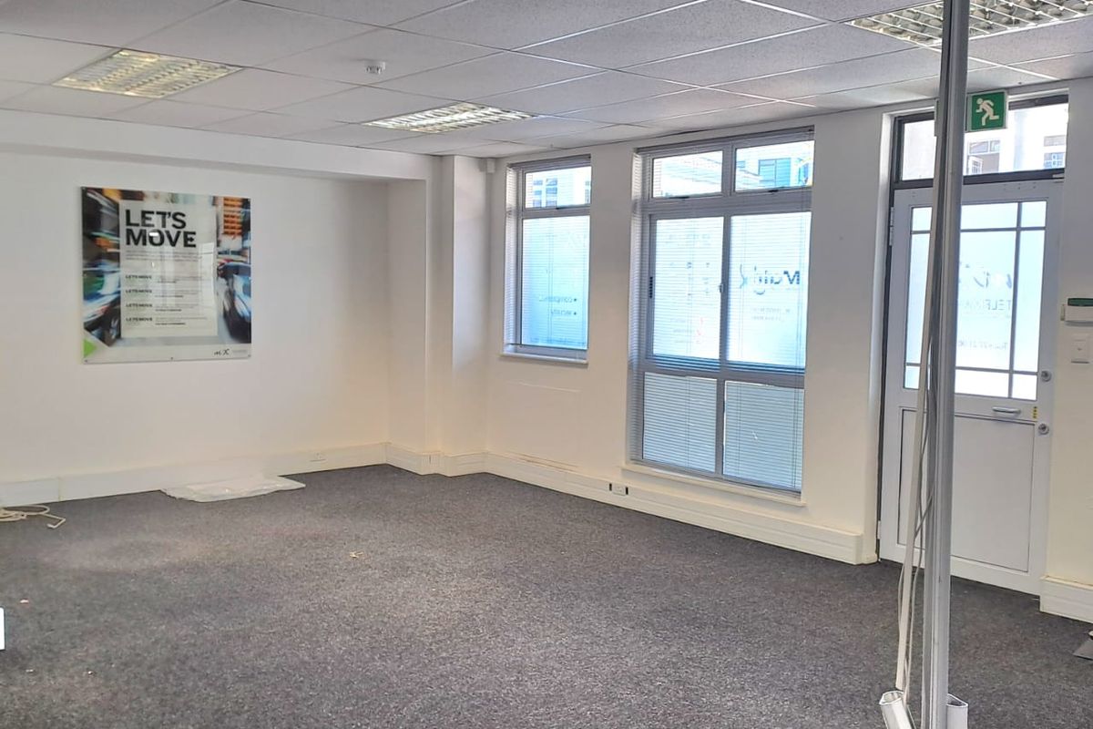 Duplex Office Space To Let at Century Square - Photo 4