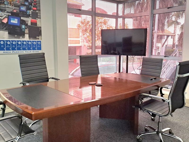 Ground Floor Office Space to let at Century Square - Photo 6