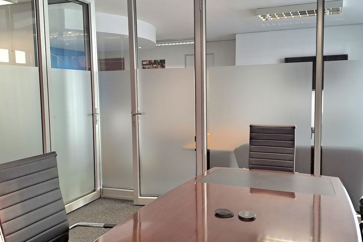 Ground Floor Office Space to let at Century Square - Photo 5