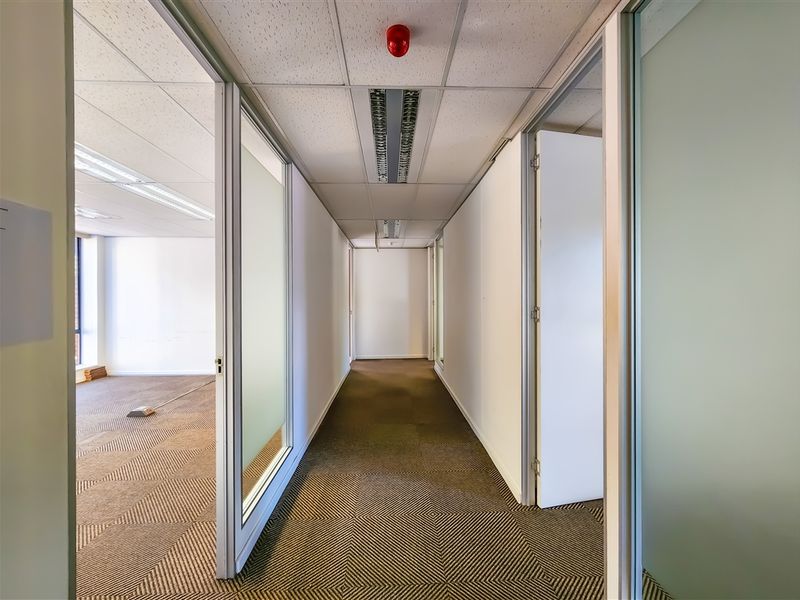 175m2 Office to Let in Constantia Office Park - Photo 6