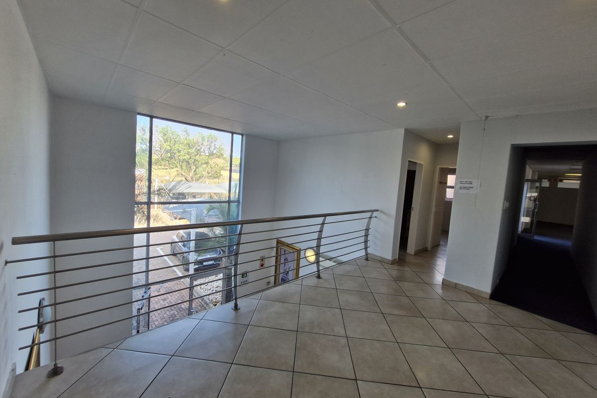 Great office space in Centurion Central to rent - Photo 2