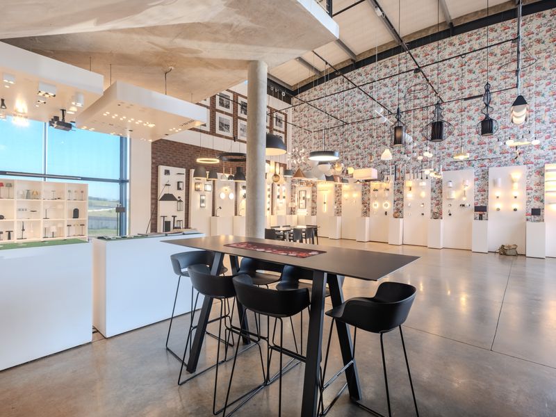 Prime A Grade Retail Unit for Sale in Gateway Newtown Centre - Photo 8