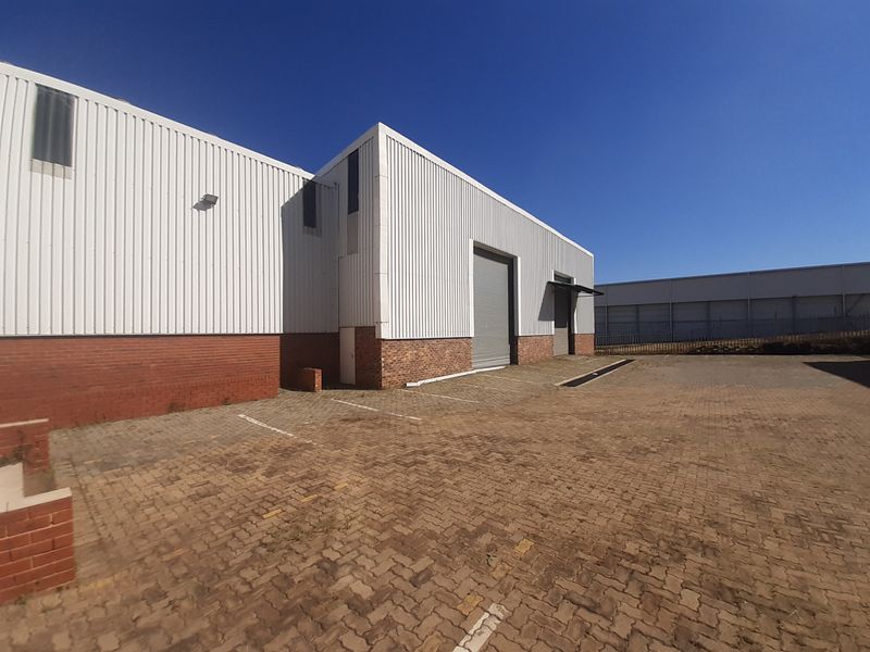 Warehouse to let in Linbro Park - Photo 7