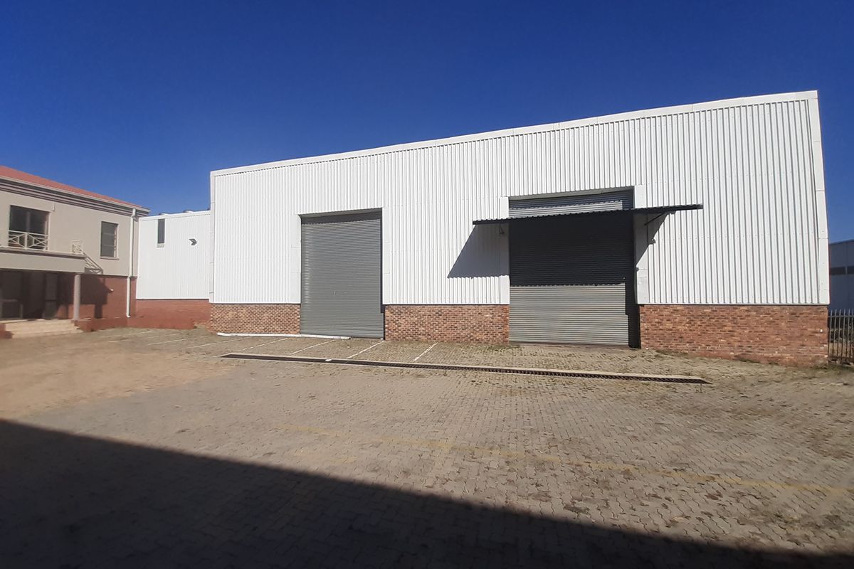 Warehouse to let in Linbro Park - Photo 2
