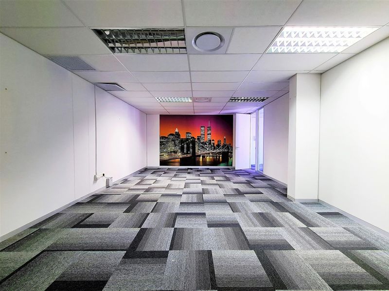 261m2 Office to Let in Coldstream Office Park - Photo 8