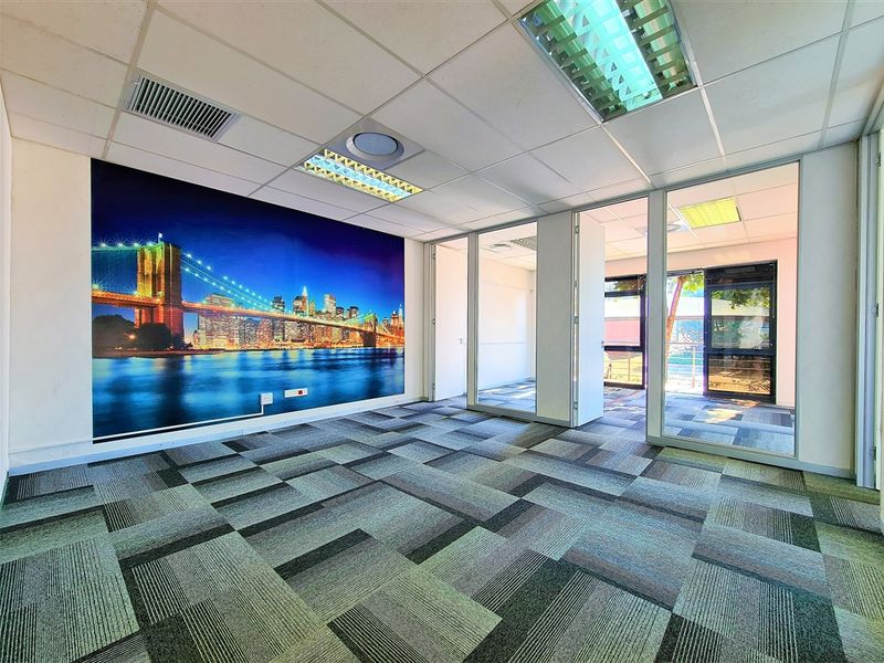 261m2 Office to Let in Coldstream Office Park - Photo 10