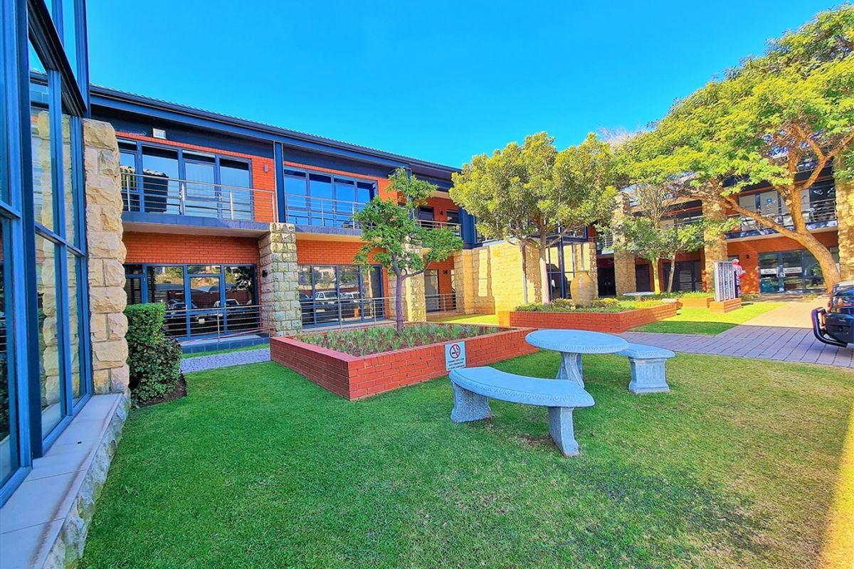 261m2 Office to Let in Coldstream Office Park - Photo 4