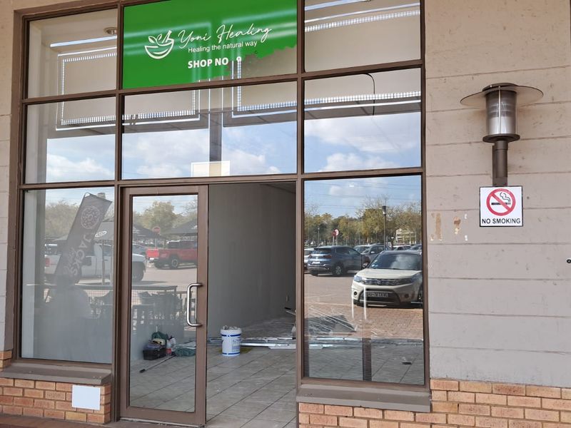 87m2 Retail space TO LET in Eco Park - Photo 9