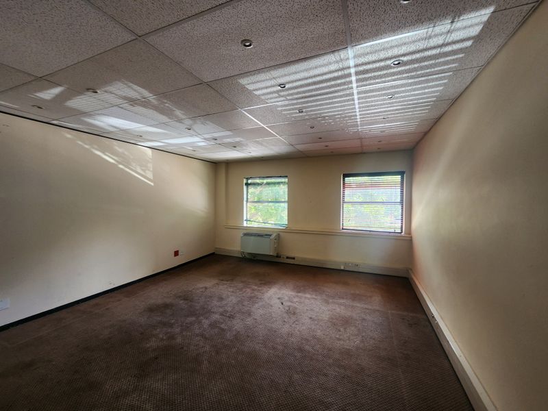 969m2 Office to let in Sandown, Sandton - Photo 10