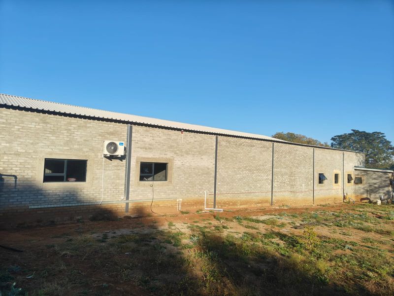 Workshop Space to Rent – Peace, Power, and Productivity! - Photo 9