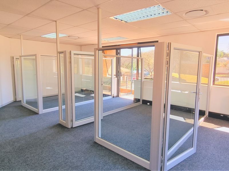 Office space to let in Fairways Office Park - Photo 5