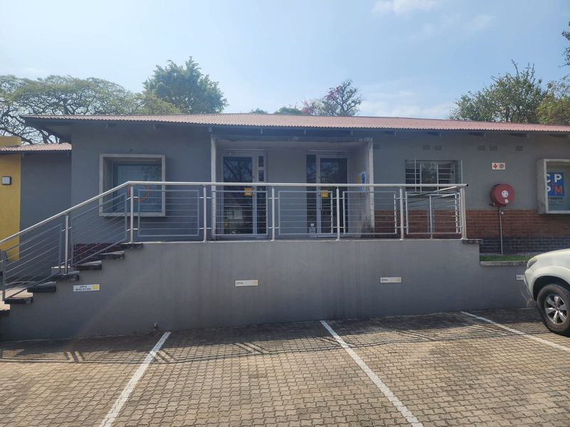 High end office space - Photo 2