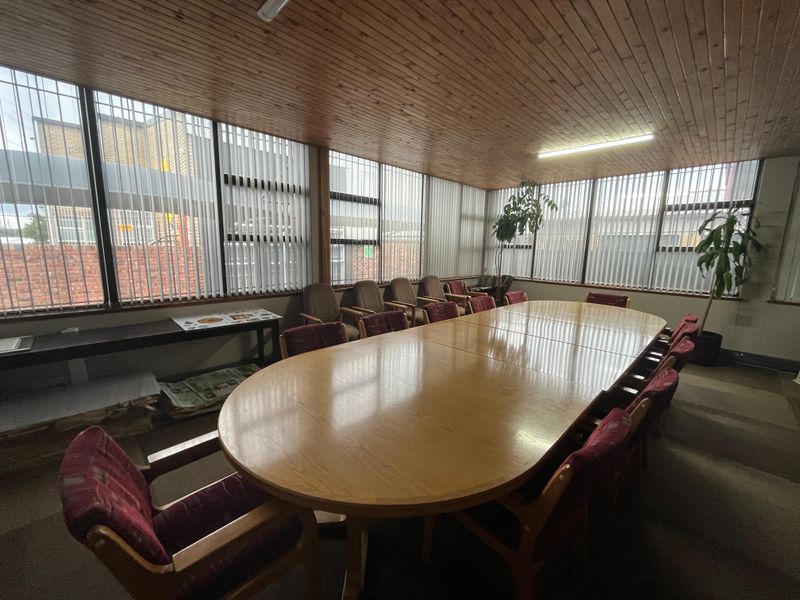 Prime Office Space in the Heart of Isando – Kempton Park’s Industrial Hub - Photo 3