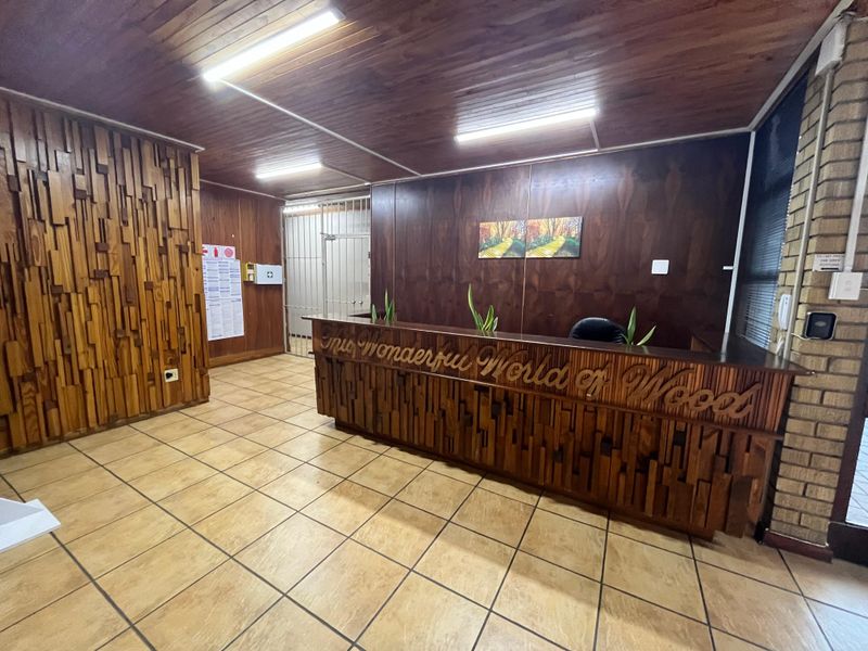 Prime Office Space in the Heart of Isando – Kempton Park’s Industrial Hub - Photo 1