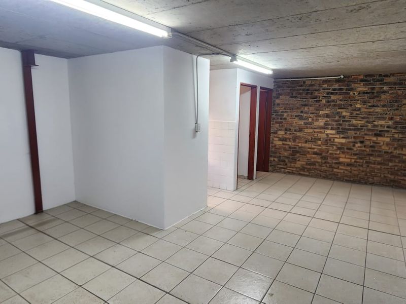 Warehouse To Let – Riverside Industrial Park, Nelspruit - Photo 9