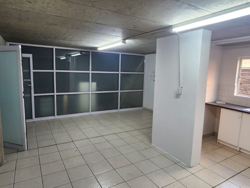 Warehouse To Let – Riverside Industrial Park, Nelspruit - Photo 7