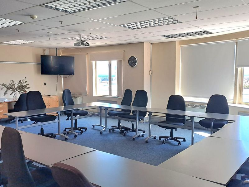 Prime Office Space to Let in Canal Walk, Century City - Photo 2