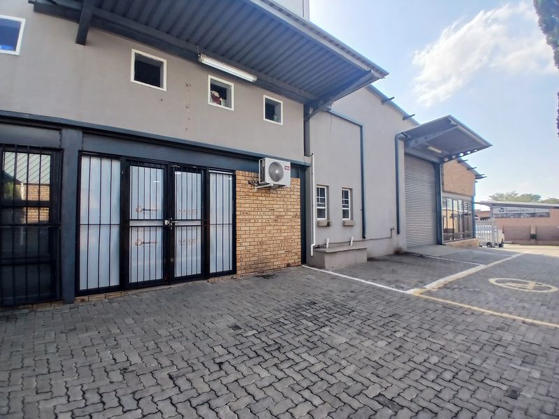 Income-Generating Gem in Waterval East - Photo 3