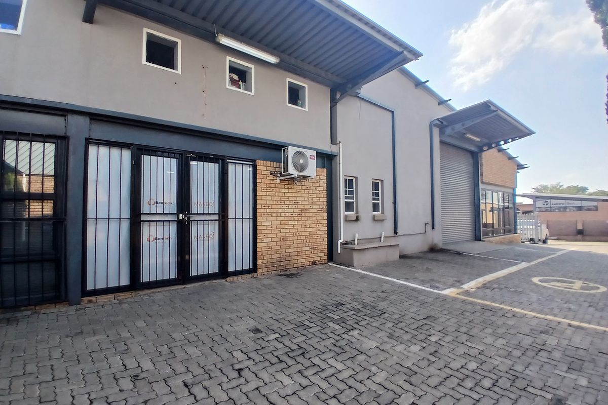 Income-Generating Gem in Waterval East - Photo 3