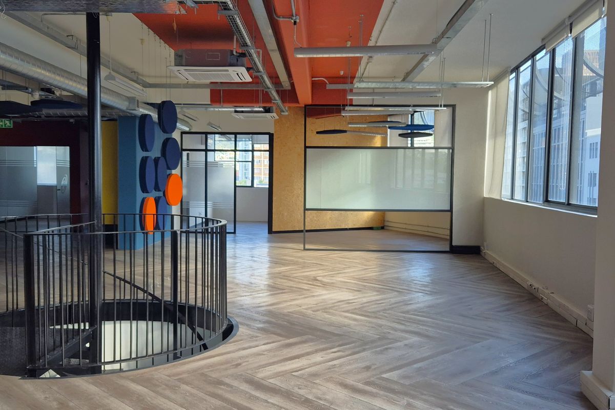 TEMPLE HOUSE | CITY CENTRE | PRIME COMMERCIAL OFFICE SPACE | BUITENKANT - Photo 3