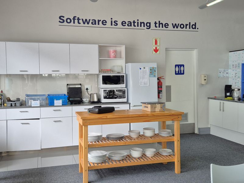 HILL HOUSE | 4TH FLOOR | DE WATERKANT | PRIME COMMERCIAL SPACE - Photo 4