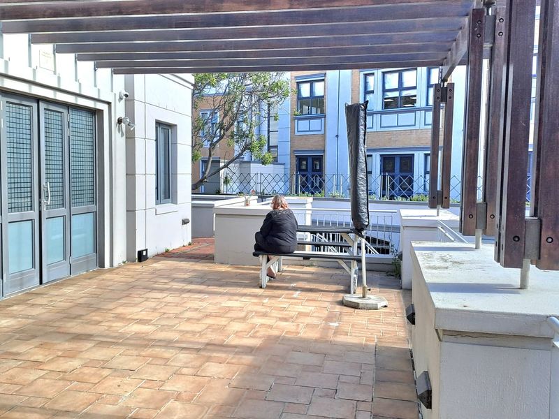 236m2 Ground Floor Office to Let in Century City - Photo 5