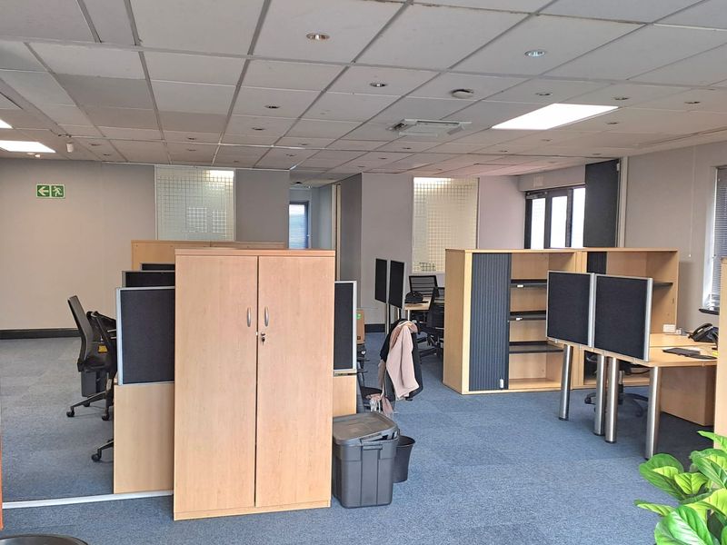 236m2 Ground Floor Office to Let in Century City - Photo 4