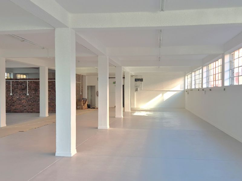 WOODSTOCK | 42 NEWMARKET STREET | FIRST-FLOOR CREATIVE OFFICE TO LET - Photo 4