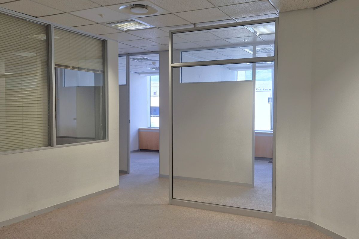 SA RESERVE BANK BUILDING | ST GEORGES MALL | SECURE | CBD - Photo 2