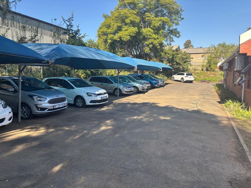 374sqm of Offices and 448sqm of Storage space for sale in Camps Drift in Pmb at R6,500 000 plus Vat. - Photo 8