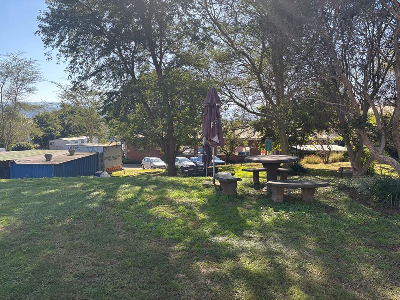 374sqm of Offices and 448sqm of Storage space for sale in Camps Drift in Pmb at R6,500 000 plus Vat. - Photo 6