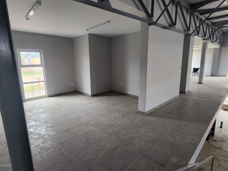 517 m2 Industrial Warehouse Space To Let – Riverside - Photo 5