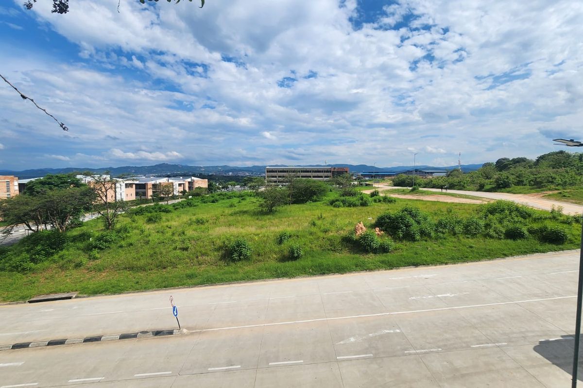 Prime Commercial Land For Sale with Excellent Visibility | Riverside Park - Photo 2