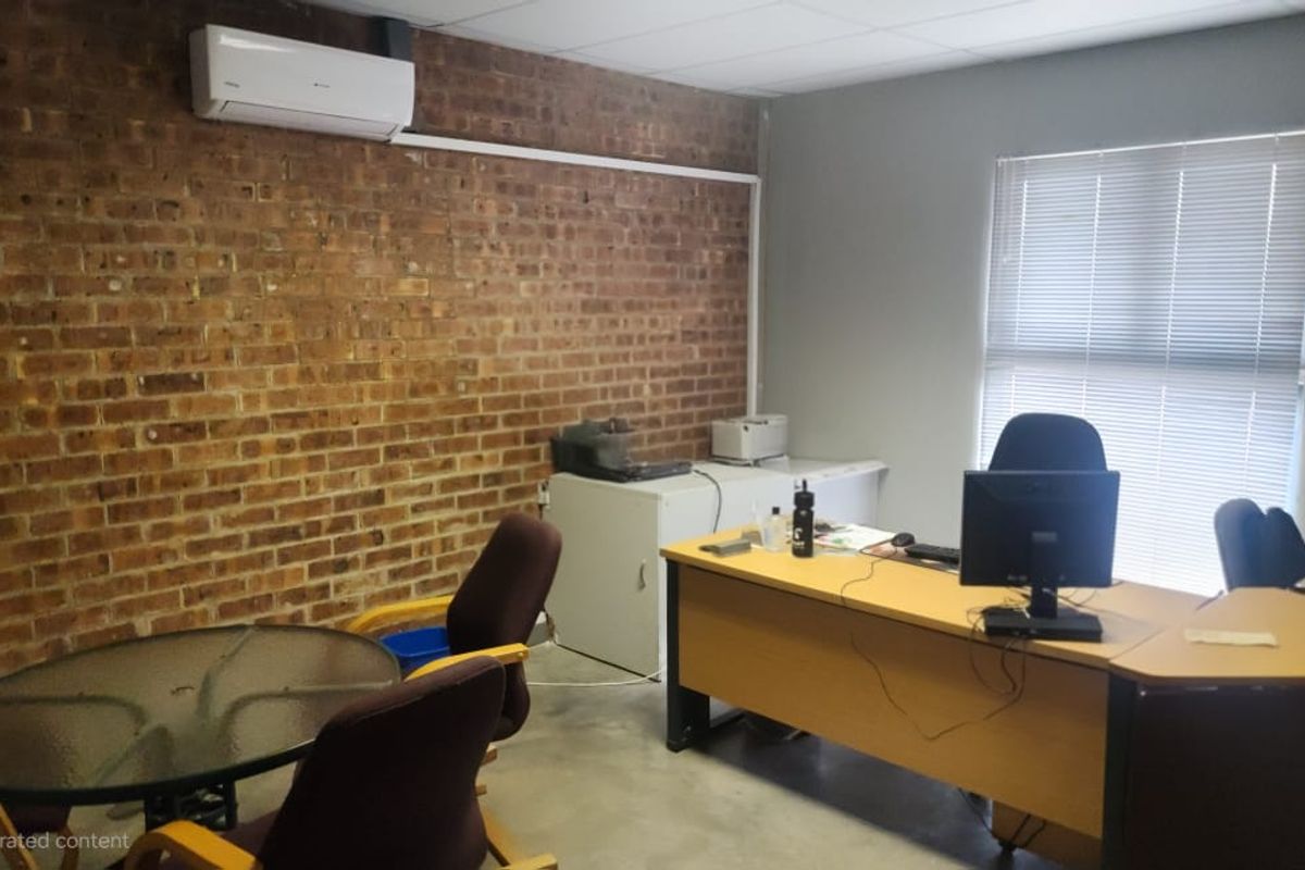 372sqm Warehouse To Let in Riverside Ext 24 | Prime Location & Professional Setup - Photo 2