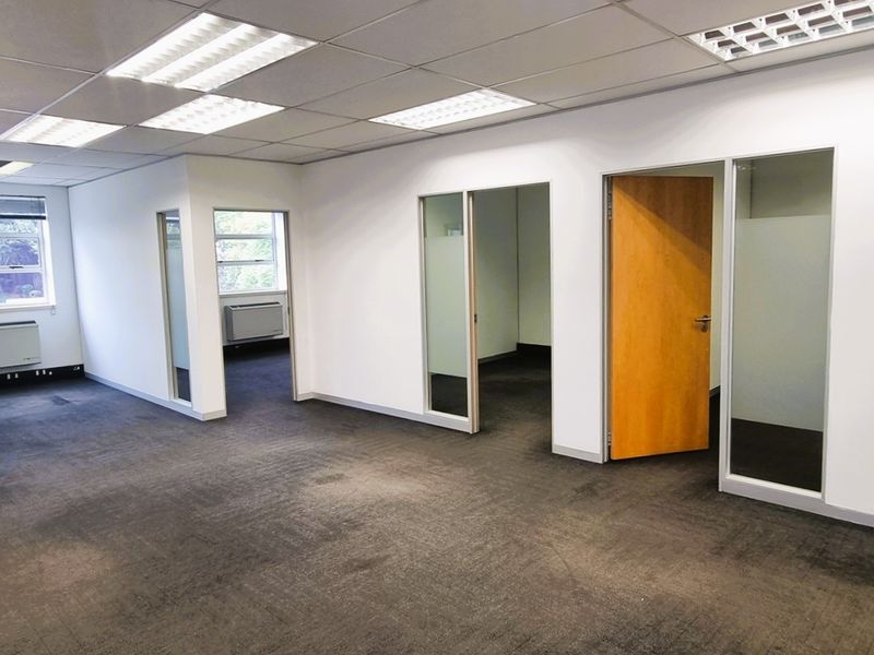Office space of 213m2 to let on the Ground floor of North Block in Culross Court in Bryanston - Photo 7