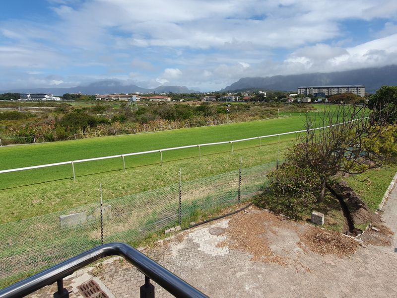 MODERN STAND-ALONE BUILDING |TO LET | GREENFORD ESTATE - Photo 9