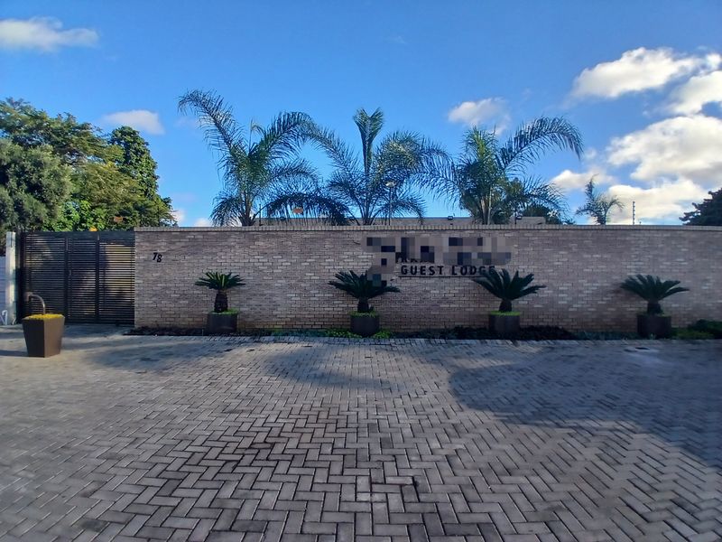 Own Your Own Guesthouse Today - Photo 3