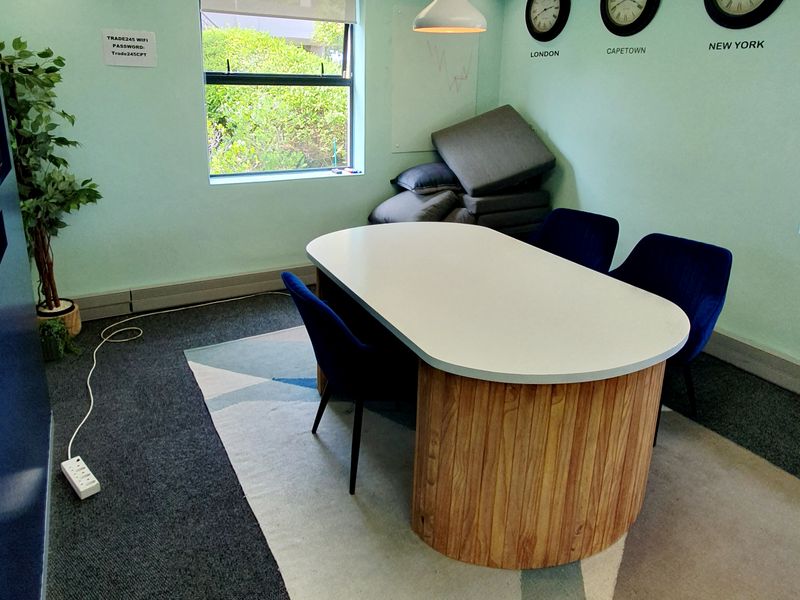 A GRADE OFFICE | TO LET | GREENFORD OFFICE ESTATE - Photo 7