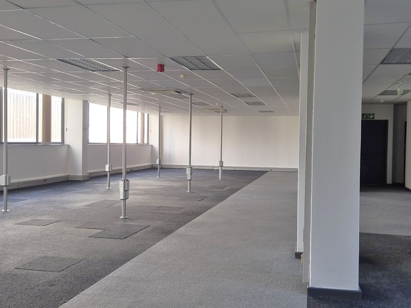 73 HERZOG BOULEVARD | ROGGEBAAI | FORESHORE | 3 ENTIRE FLOORS - Photo 10