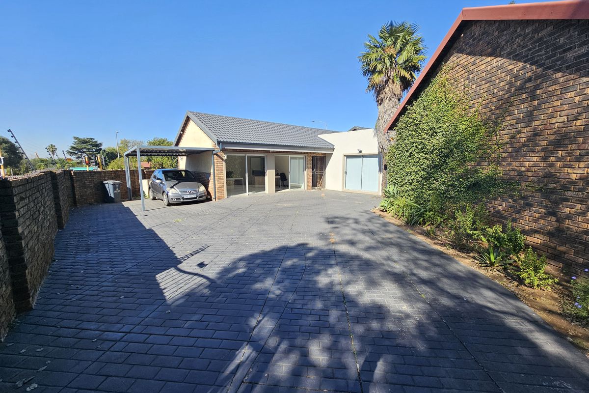 TO LET - FULLY FURNISHED OFFICE SPACE CENTURION - Photo 3